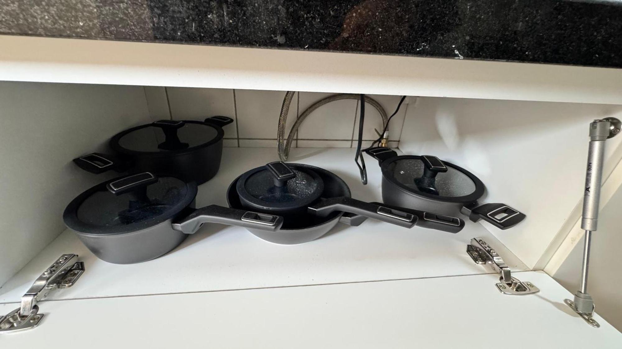 Apartamento Amplo Com 3 Quartos Em Fortaleza (Ceara)