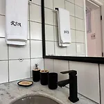 Amplo Com 3 Quartos Em Apartamento