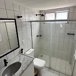 Amplo Com 3 Quartos Em